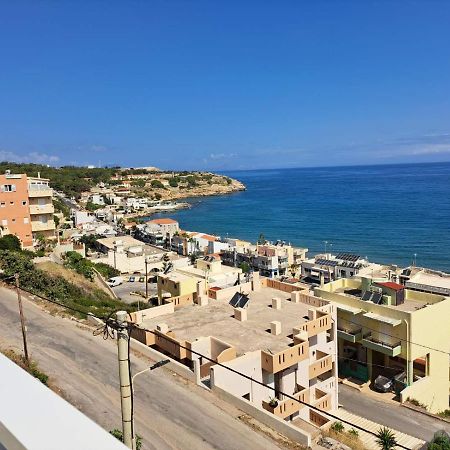 Seaview Flora'S Luxury Apartment-300Meters From The Beach Ретимно Экстерьер фото
